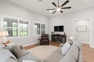 7953 Lake James Blvd, Lakeland, FL 33810 - Photo 10