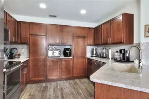 3913 Serenade Ln, Lakeland, FL 33811 - Photo 12