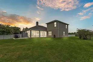 1455 Silver Leaf Dr, Lakeland, FL 33813 - Photo 2