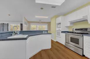 8077 Lake Hatchineha Rd, Haines City, FL 33844 - Photo 10