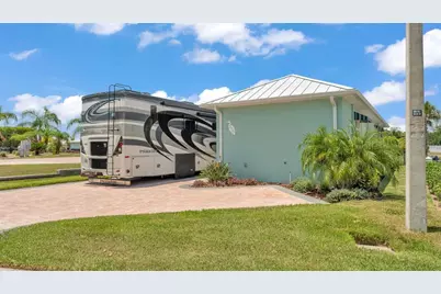 2829 Snowy Egret Drive, Polk City, FL 33868 - Photo 12