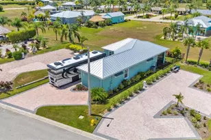 2829 Snowy Egret Dr, Polk City, FL 33868 - Photo 4