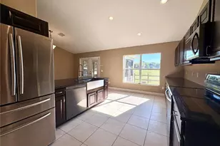 39360 Sparkman Rd, Dade City, FL 33525 - Photo 6