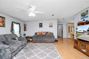 4981 Mount Olive Shores Dr, Polk City, FL 33868 - Photo 4