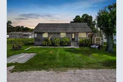 2001 W Ball Street, Plant City, FL 33563 - Photo 2