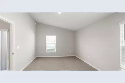 35397 Coventry Fields Loop, Zephyrhills, FL 33541 - Photo 16