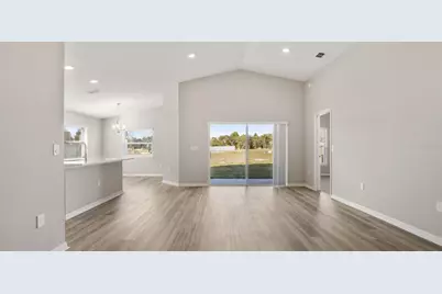 35397 Coventry Fields Loop, Zephyrhills, FL 33541 - Photo 4