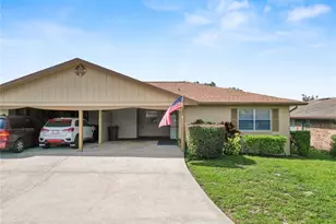 522 Villa Vista Blvd, Lakeland, FL 33813 - Photo 1