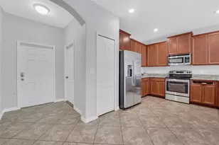 6477 Sedgeford Dr, Lakeland, FL 33811 - Photo 2