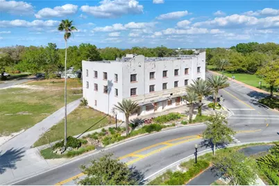 206 Pilaklakaha Avenue, Auburndale, FL 33823 - Photo 4