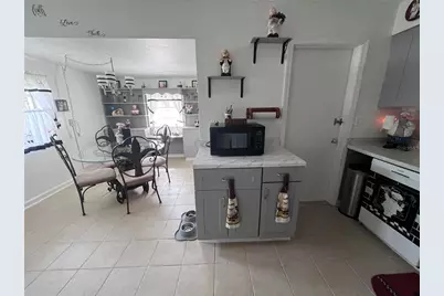 262 Walter Avenue, Frostproof, FL 33843 - Photo 18