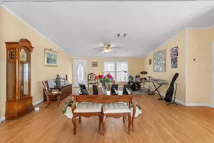 483 Lindsey Dr, Lakeland, FL 33809 - Photo 6