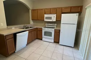 4180 Shadetree Ln, Lakeland, FL 33812 - Photo 4