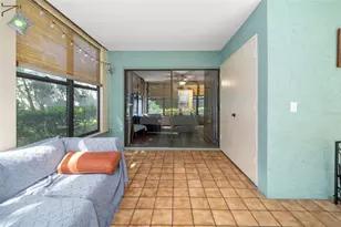 135 Wild Palm Dr, Bradenton, FL 34210 - Photo 32