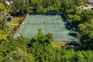 135 Wild Palm Dr, Bradenton, FL 34210 - Photo 46