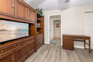 135 Wild Palm Dr, Bradenton, FL 34210 - Photo 28