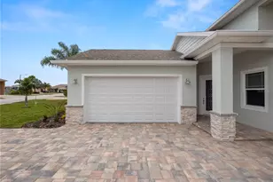 715 Teaberry Trail, Polk City, FL 33868 - Photo 4