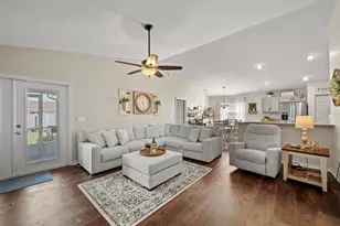 3333 Winchester Estates Cir, Lakeland, FL 33810 - Photo 8