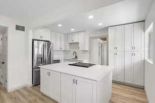 4510 N Matanzas Ave, Tampa, FL 33614 - Photo 2