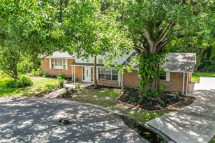 1631 Monterey Ln, Lakeland, FL 33813 - Photo 2