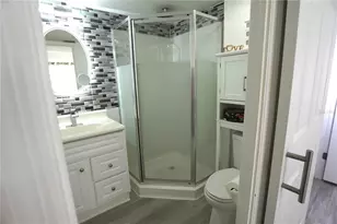 1920 E Edgewood Dr, Lakeland, FL 33803 - Photo 18