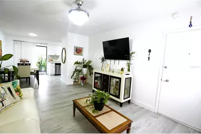 1920 E Edgewood Drive #C5, Lakeland, FL 33803 - Photo 4