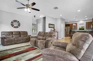 905 Egrets Landing Way, Groveland, FL 34736 - Photo 6