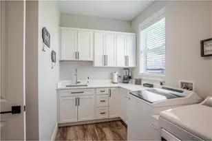 1153 Enclave Ct, Auburndale, FL 33823 - Photo 24