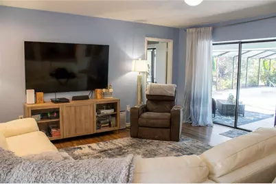 630 Howard Avenue, Lakeland, FL 33815 - Photo 8