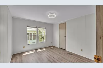 34704 Sweetpea Lane, Zephyrhills, FL 33541 - Photo 22