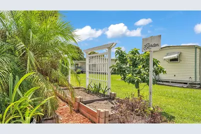 34704 Sweetpea Lane, Zephyrhills, FL 33541 - Photo 42