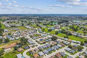 2324 Sea Island Circle S, Lakeland, FL 33810 - Photo 46
