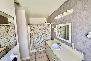 2324 Sea Island Circle S, Lakeland, FL 33810 - Photo 12