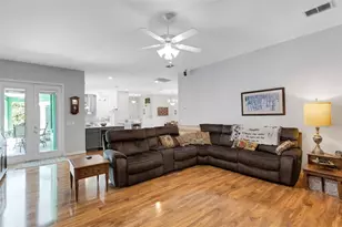 1669 Kinsman Way, Lakeland, FL 33809 - Photo 2