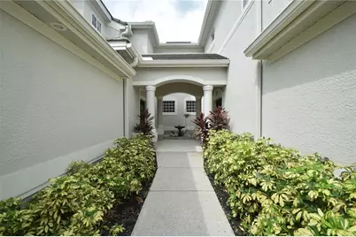 534 Grasslands Village Circle #534, Lakeland, FL 33803 - Photo 4