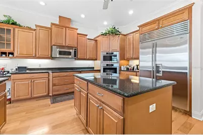 6779 Huntington Hills Boulevard, Lakeland, FL 33810 - Photo 6