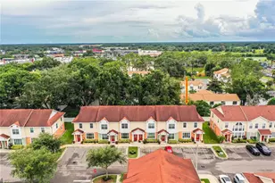 253 Alexander Woods Dr, Plant City, FL 33563 - Photo 2