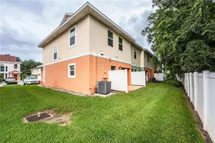 253 Alexander Woods Dr, Plant City, FL 33563 - Photo 60