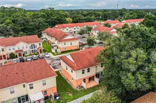 253 Alexander Woods Dr, Plant City, FL 33563 - Photo 10