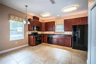 253 Alexander Woods Dr, Plant City, FL 33563 - Photo 20