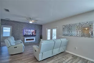 5244 Wood Thrush Wy, Lakeland, FL 33811 - Photo 4