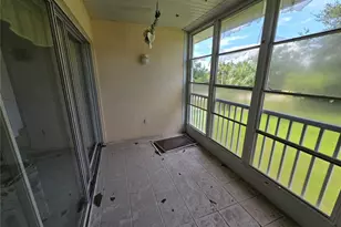 12144 SW Egret Cir, Lake Suzy, FL 34269 - Photo 14