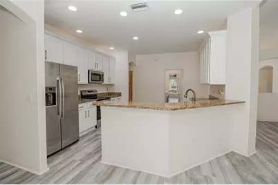 18910 Saint Laurent Drive, Lutz, FL 33558 - Photo 8