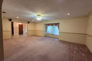 3829 Eric Ct, Lakeland, FL 33813 - Photo 10