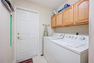 1829 Rocky Pointe Dr, Lakeland, FL 33813 - Photo 36