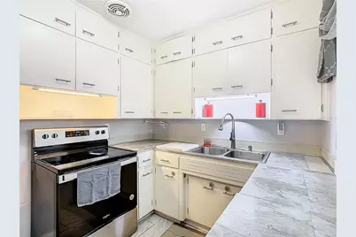 604 E Edgewood Drive, Lakeland, FL 33803 - Photo 10