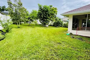 5857 Manchester Dr W, Lakeland, FL 33810 - Photo 22