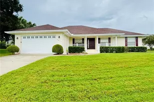 5857 Manchester Dr W, Lakeland, FL 33810 - Photo 1