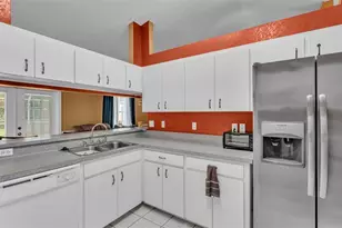 2809 Blush Dr, Lakeland, FL 33813 - Photo 14