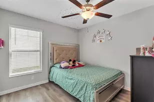 5727 Keaton Springs Dr, Lakeland, FL 33811 - Photo 16